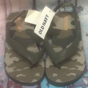 SALE 👗👔 OLD NAVY Toddler Sandals NWT!